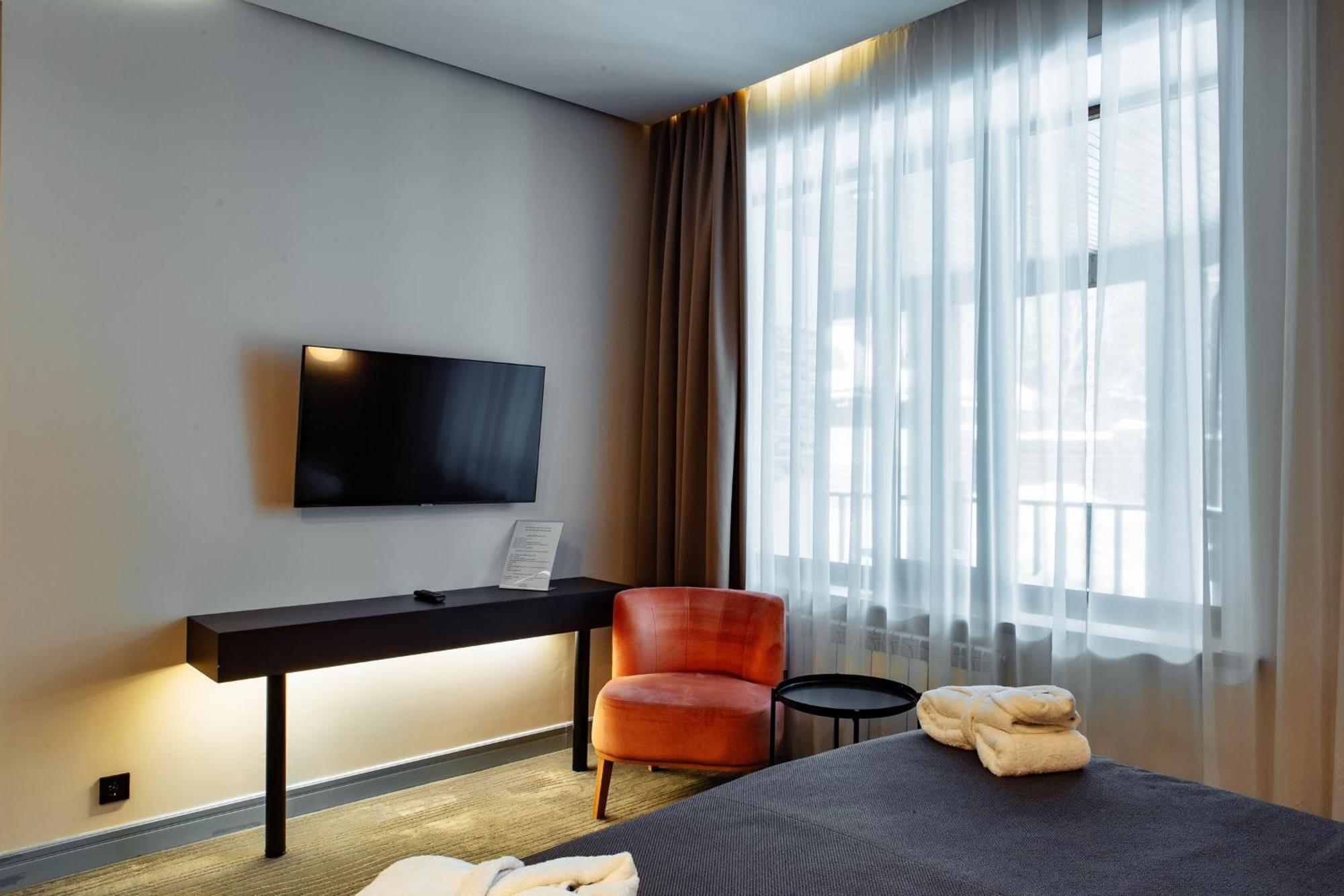 Дом У Озера Hotel Borovoe Exterior photo